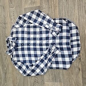 SO size Small women's navy, white, and pink plaid shirt